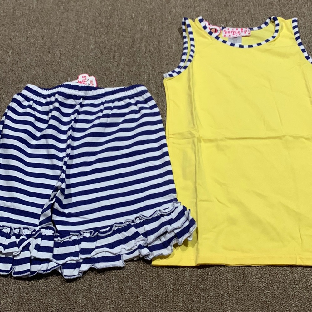 Brand new ruffle girl tank top shirt set